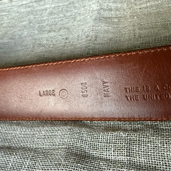 Coach Black and Brown Leather Belt with Gold Buckle - Picture 3 of 5